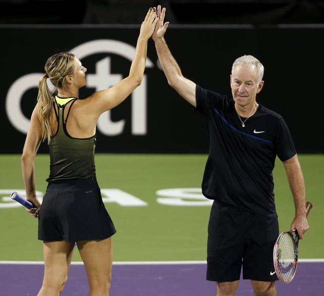 John McEnroe e Maria Sharapova. (Ap)